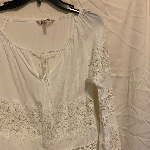 For Love and Lemons Lace Off the Shoulder Blouse - Picture 5 of 9